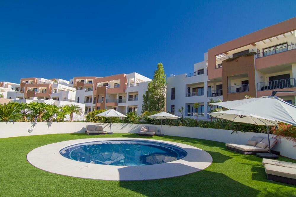 Samara Marbellaアパートメント エクステリア 写真